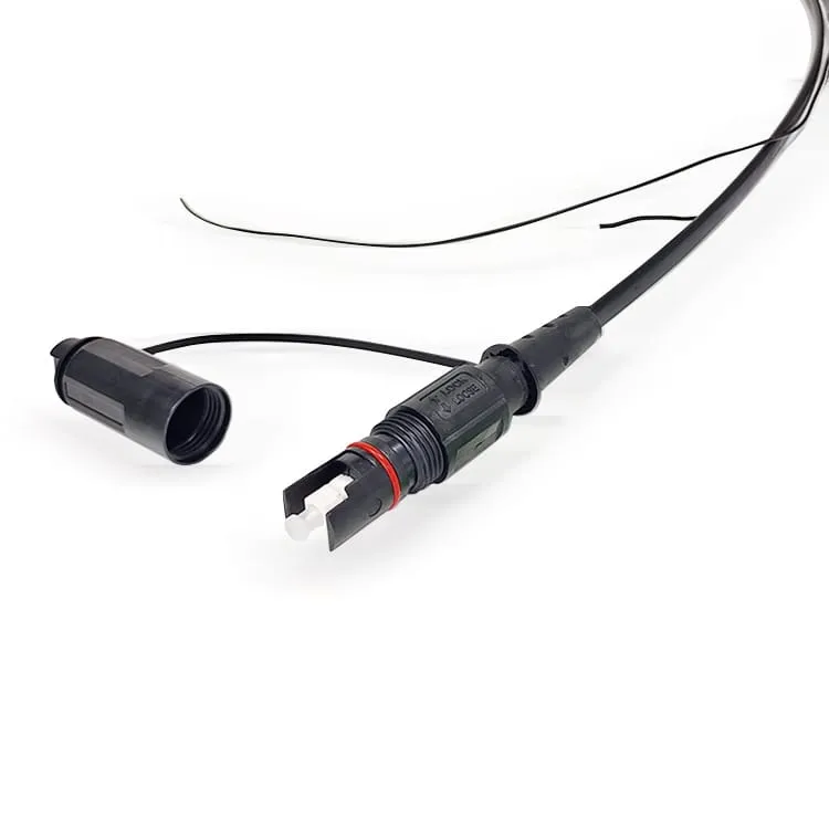OptiTap 转 OptiTap 连接器引入光缆 图1